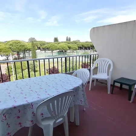 40m With Terrace In A With Pool 公寓 勒格罗-迪鲁瓦